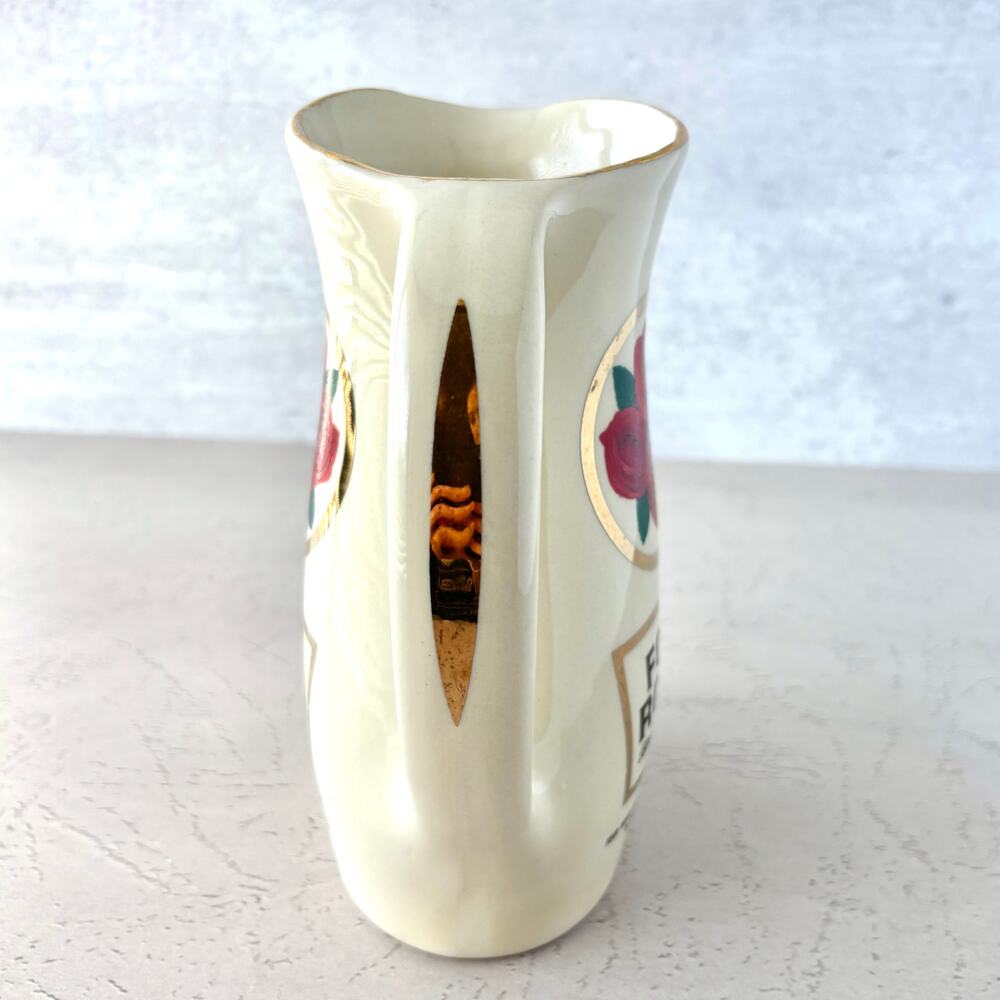 Four Roses Pitcher - Ceramic - Vintage - Excellent Condition - Picture 4 of 5